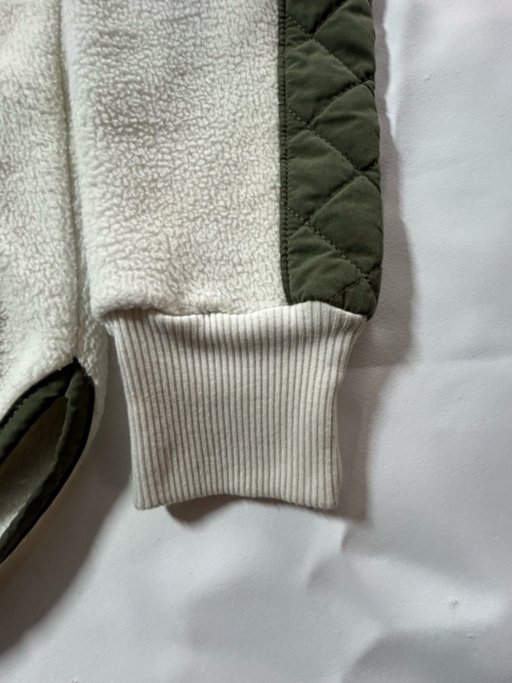 Abercrombie & Fitch Cream Sherpa Fleece with Olive Trim - Picture 5 of 15